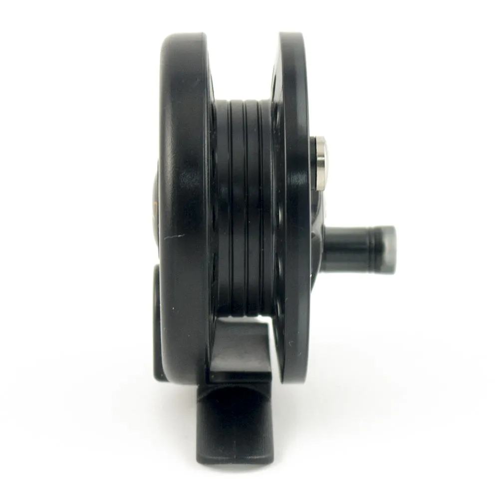 Катушка зимняя Arctic Char 60 мм