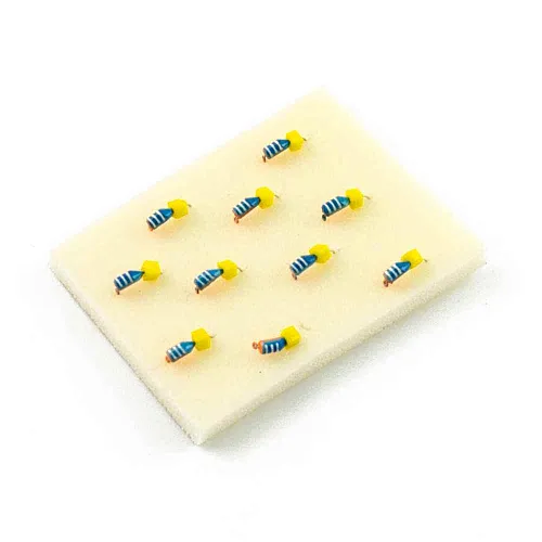 Мормышка вольфрамовая Мастив Микроб 2,5 синий+красный, кубик 0,4гр (сырный)