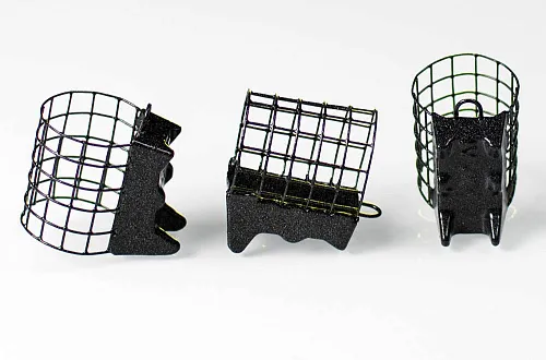 Кормушка IVVA "Вампир" 110 гр (10шт. в упак.)