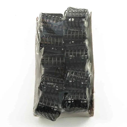 Кормушка IVVA "Вампир пластик" 70 гр (10шт. в упак.)