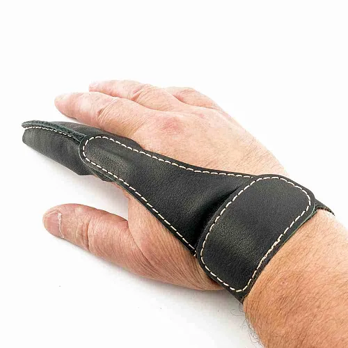 Карповый напальчник Angry Carp (кожа)