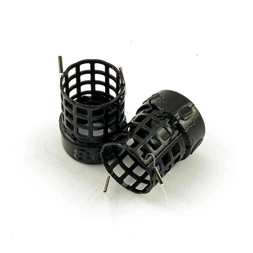 Кормушка IVVA "Дюза клетка" 80 гр (10шт. в упак.)