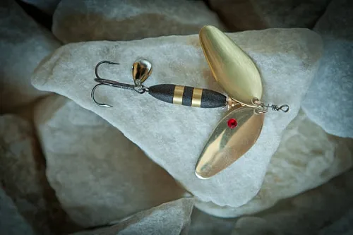 Блесна вращающаяся Profilux Бабочка М4 серебро-латунь