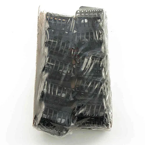 Кормушка IVVA "Вампир пластик" 80 гр (10шт. в упак.)