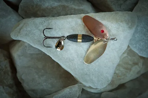 Блесна вращающаяся Profilux Бабочка М2 серебро-медь